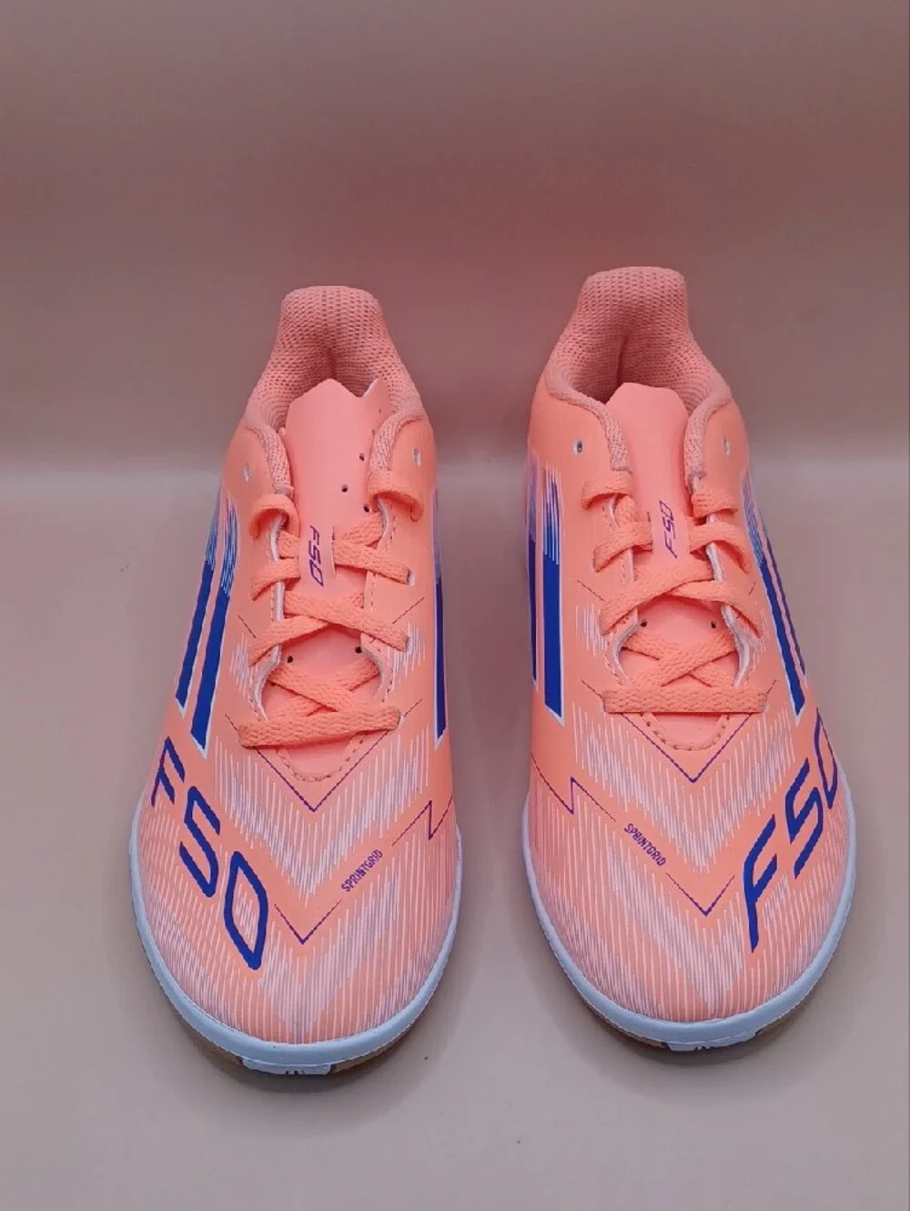NWOB Adidas F50 Club Soccer Shoes-Coral Blaze Pack Junior Unisex Size 4 US